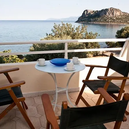 Ξενοδοχείο με διαμερίσματα Gialos Village