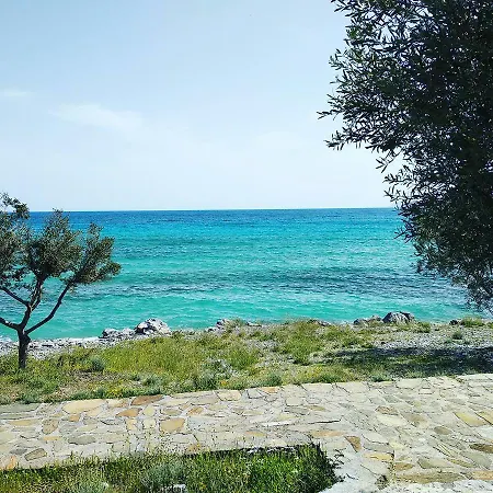 Gialos Village מלון דירות מונמבאסיה