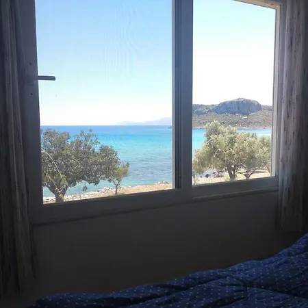 Gialos Village 3*