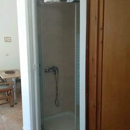 Gialos Village Aparthotel 3*