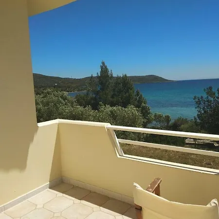 Aparthotel Gialos Village 3*