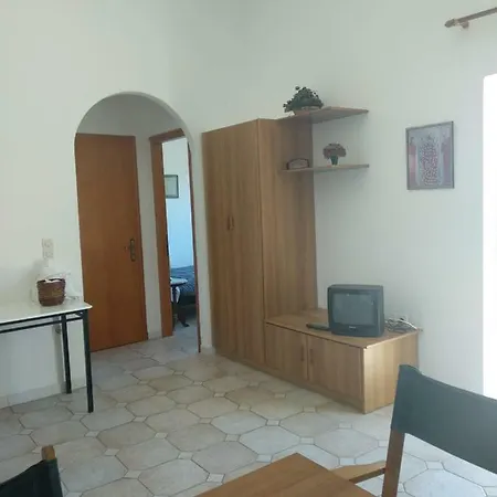 Aparthotel Gialos Village 3*